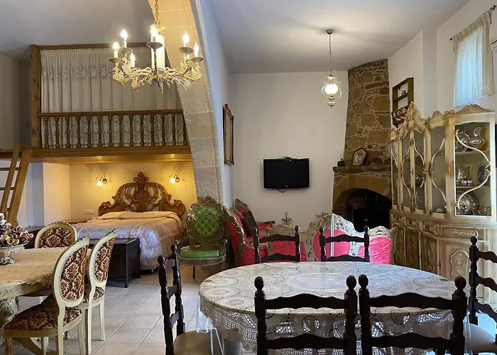 Kamara - Traditional Stone House *