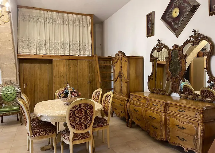 Kamara - Traditional Stone House Malona Village