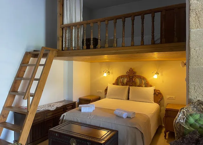 Kamara - Traditional Stone House