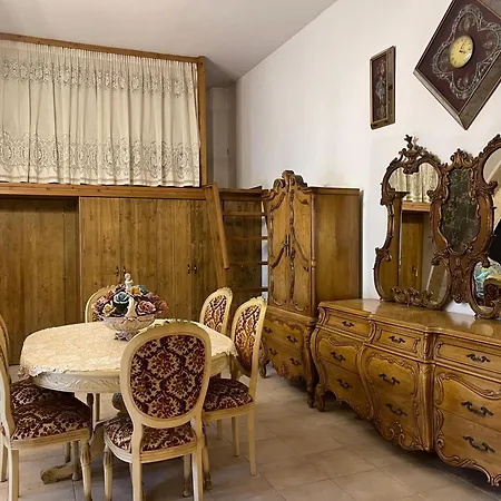 Kamara - Traditional Stone House Malona Village